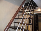 Лестницы на больцах 79